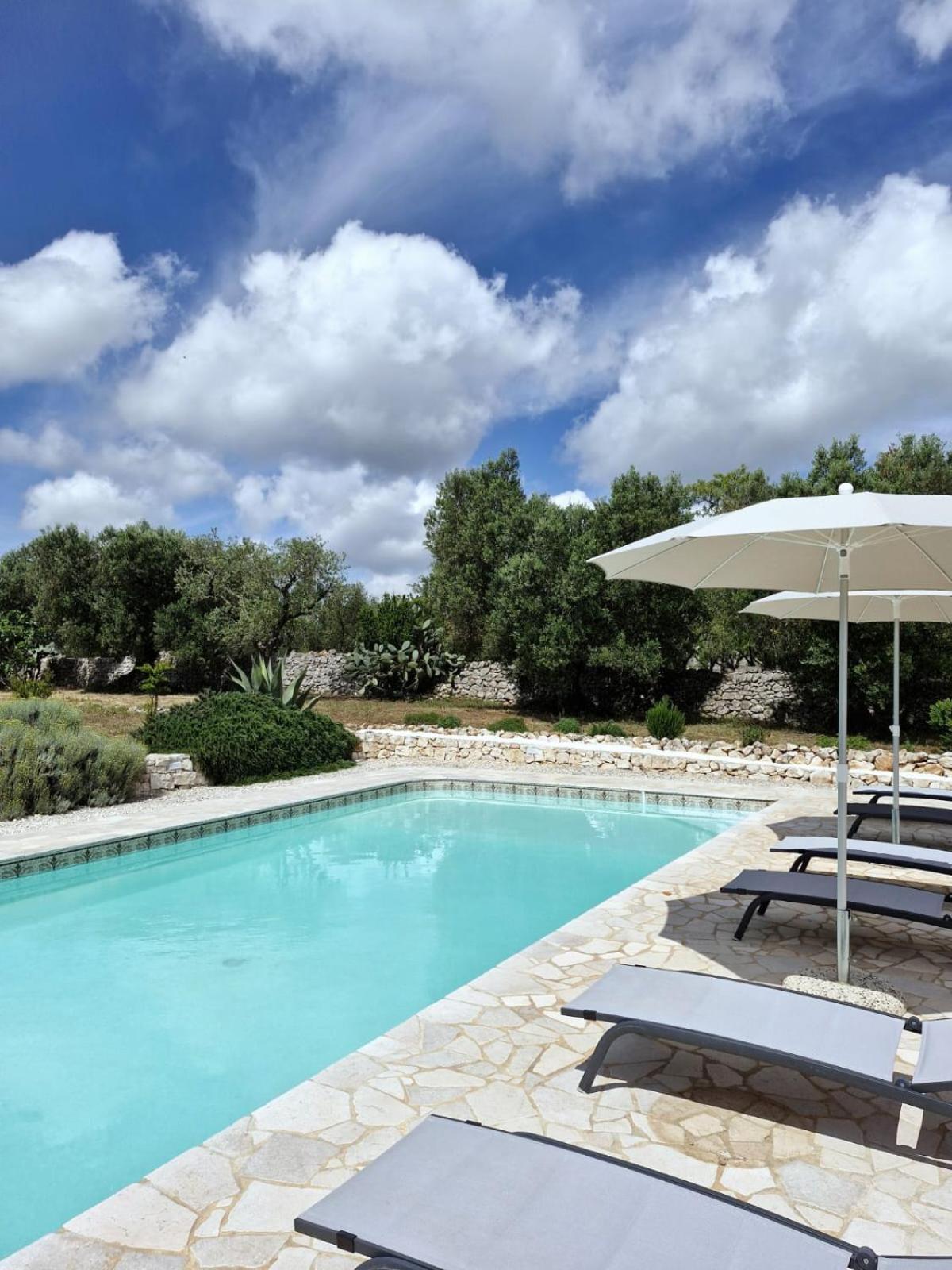 Trullo Tranquillo Ostuni Villa Luaran gambar